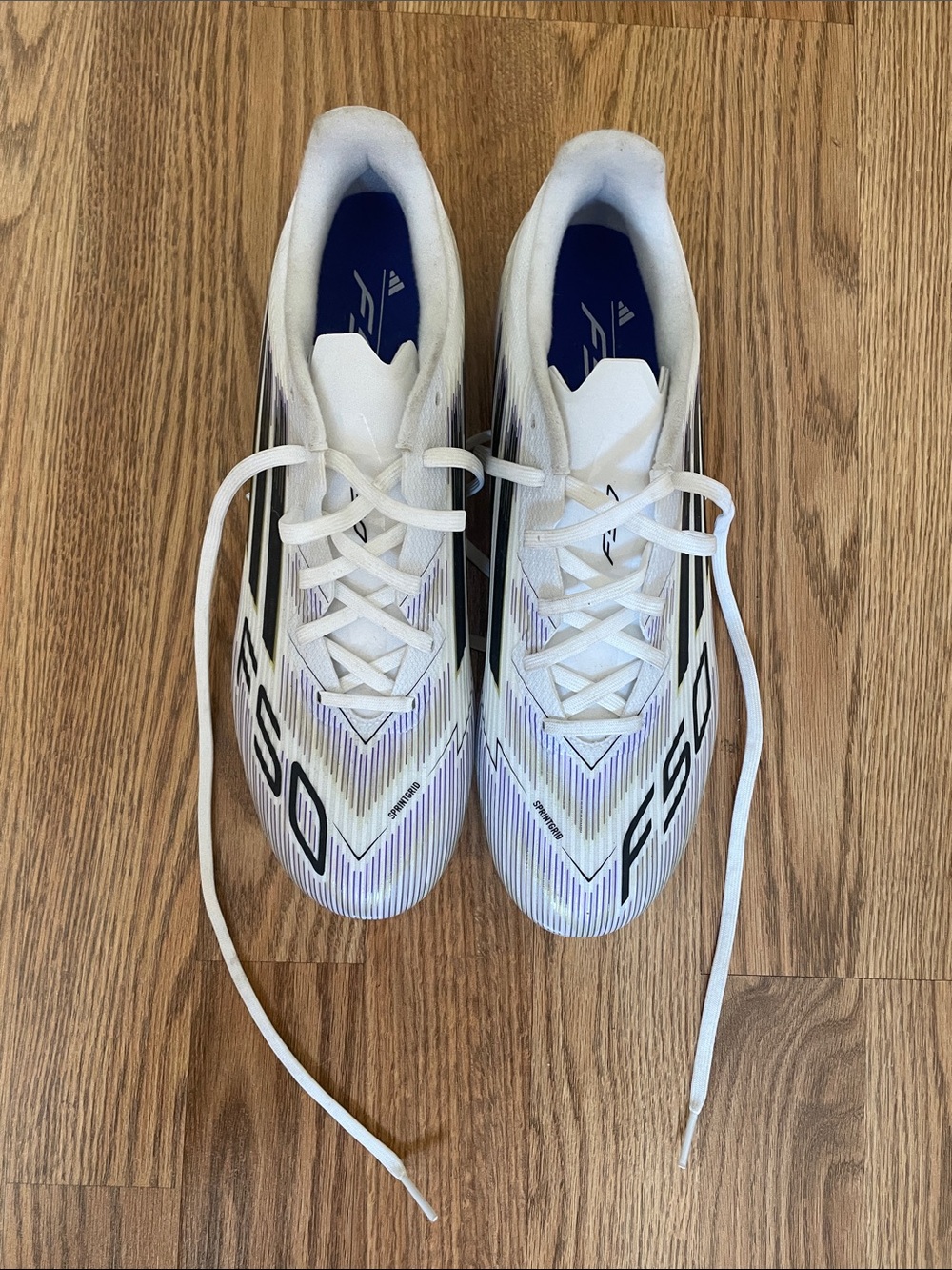 adidas F50 men’s soccer cleats size 9.5.